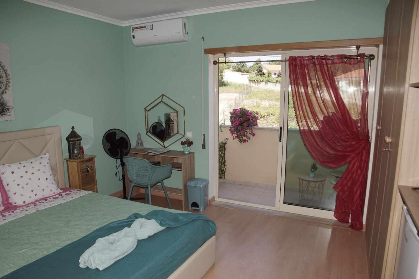 Quartos Confortaveis Em Casa Proximo Ao Mosteiro Batalha Zewnętrze zdjęcie